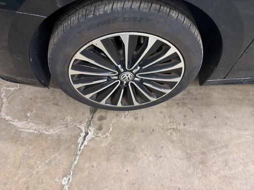 2022 Volkswagen Passat 2.0T Limited Edition