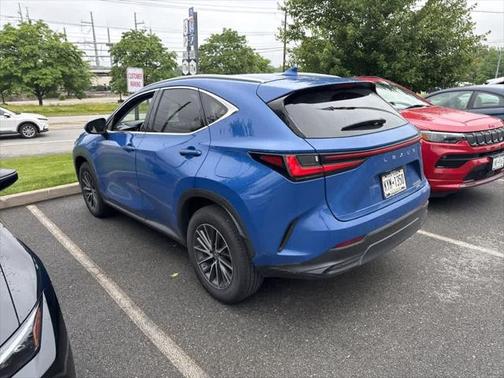 2022 Lexus NX 350h AWD