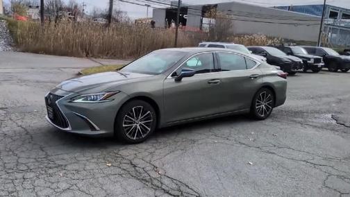 2022 Lexus ES 350 Base