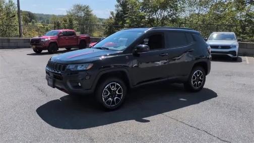 2024 Jeep Compass Trailhawk