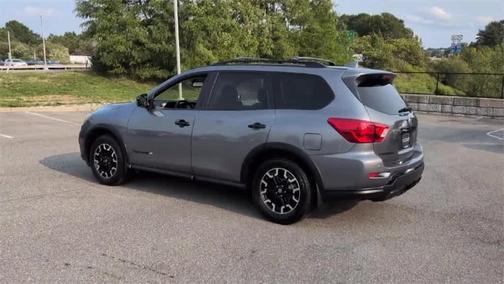 2020 Nissan Pathfinder SL 4WD