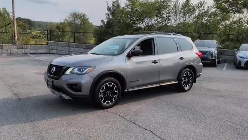 2020 Nissan Pathfinder SL 4WD