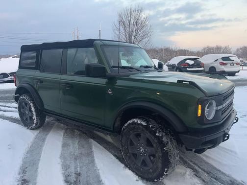 2022 Ford Bronco Black Diamond