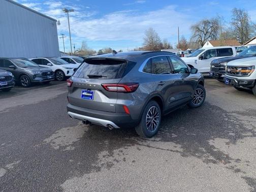 2025 Ford Escape PHEV SE
