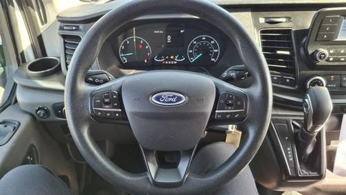 2022 Ford Transit-250 Base