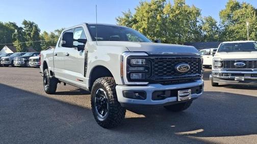 2025 Ford F-350 Lariat