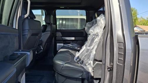 2025 Ford F-350 Platinum