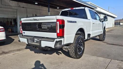 2025 Ford F-350 Platinum