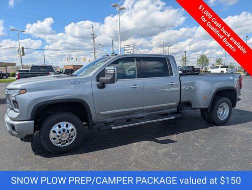 Sterling Gray Metallic 2026 Chevrolet Silverado 3500 High Country