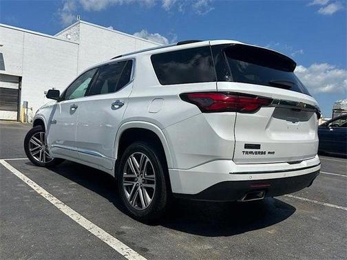 2022 Chevrolet Traverse High Country