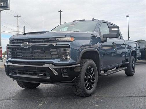 2026 Chevrolet Silverado 2500 Custom