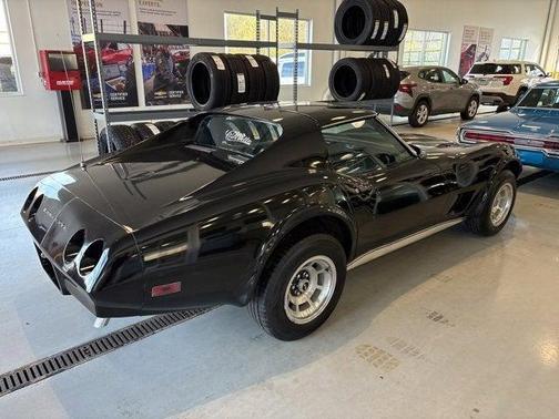 1974 Chevrolet Corvette Base
