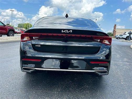 2023 Kia K5 EX