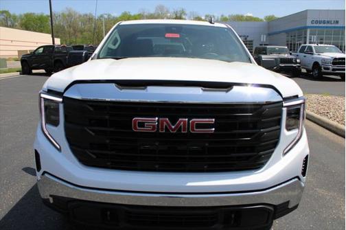 2025 GMC Sierra 1500 Pro