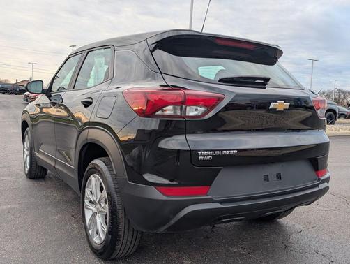 2023 Chevrolet Trailblazer LS