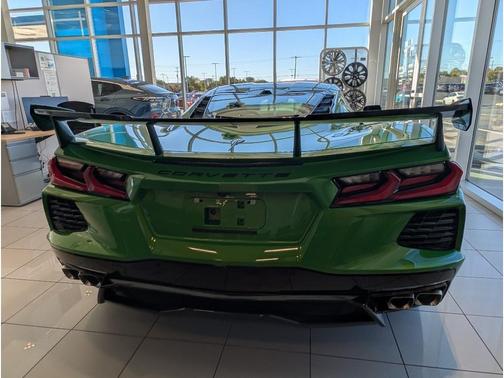 2026 Chevrolet Corvette Stingray w/2LT