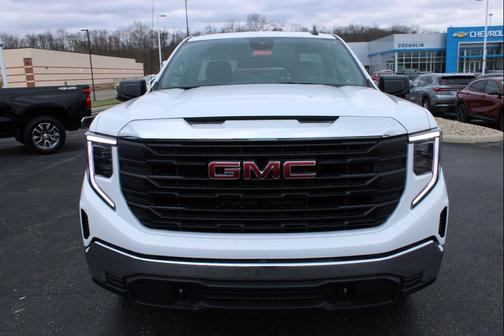 2025 GMC Sierra 1500 Pro
