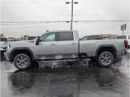 2026 GMC Sierra 3500 SLE