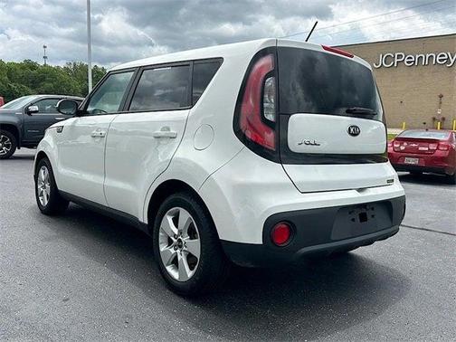 2017 Kia Soul Base