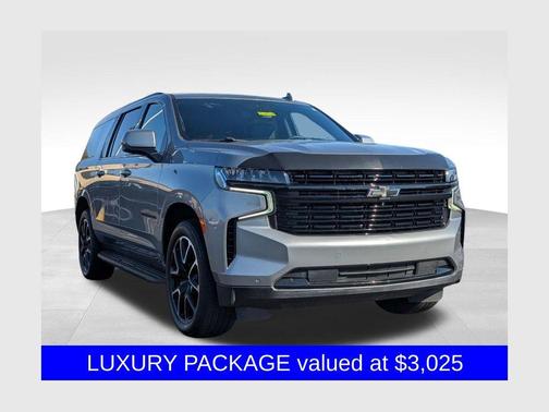 2023 Chevrolet Suburban RST