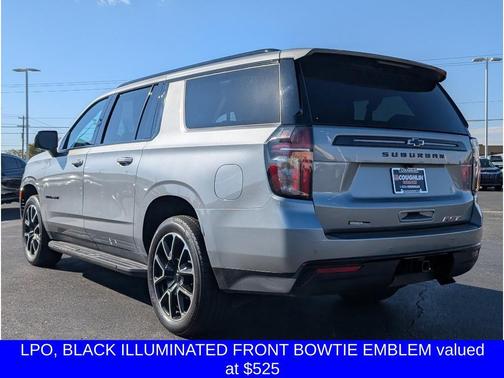 2023 Chevrolet Suburban RST