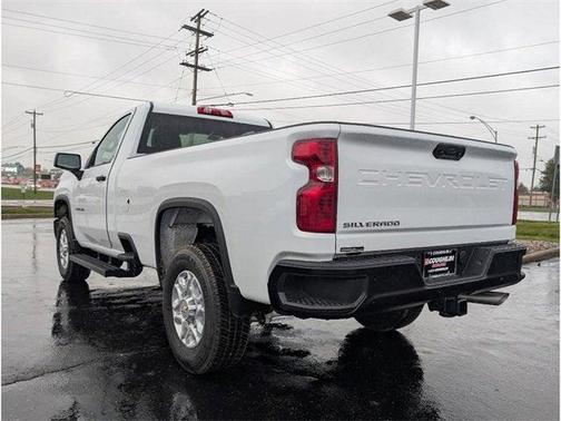 2026 Chevrolet Silverado 3500 WT
