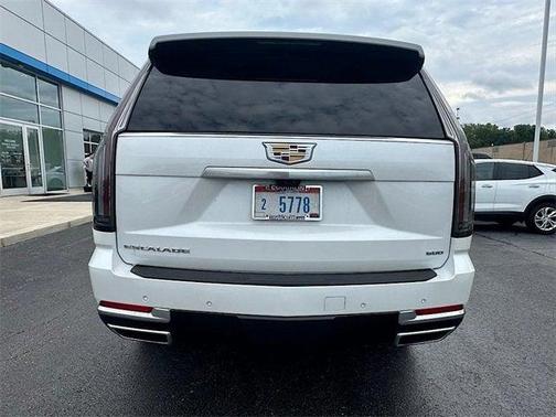 2025 Cadillac Escalade Premium Luxury