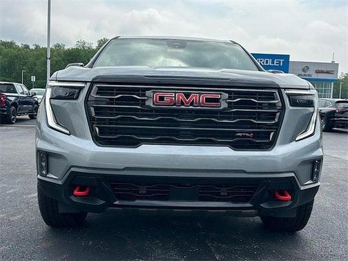 2025 GMC Acadia AWD AT4