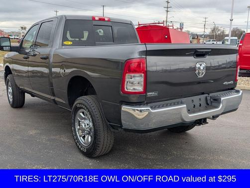 2024 RAM 2500 Tradesman Crew Cab 4x4 6'4' Box