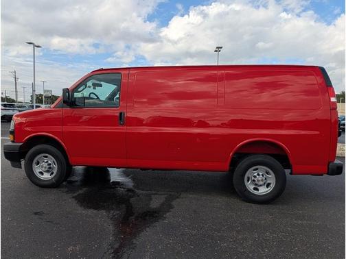 2025 Chevrolet Express 2500 RWD 2500 Regular Wheelbase WT