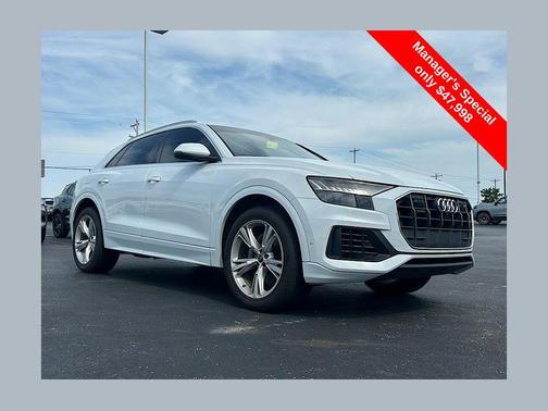 2023 Audi Q8 55 Premium Plus