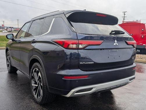 2022 Mitsubishi Outlander SEL 2.5 2WD