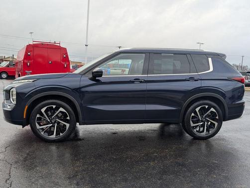 2022 Mitsubishi Outlander SEL 2.5 2WD