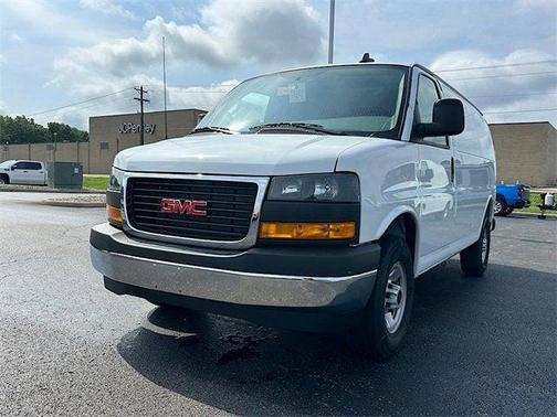 2025 GMC Savana 2500 Work Van