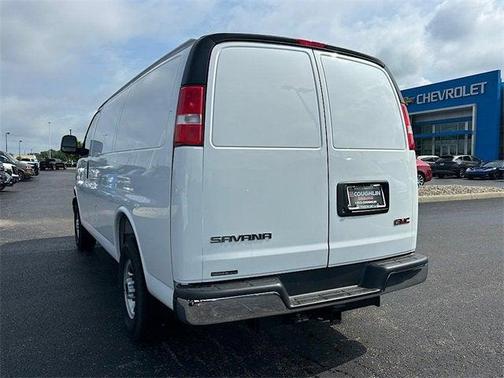 2025 GMC Savana 2500 Work Van