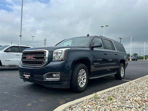 2017 GMC Yukon XL SLT