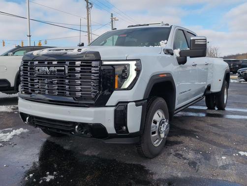 2026 GMC Sierra 3500 Denali
