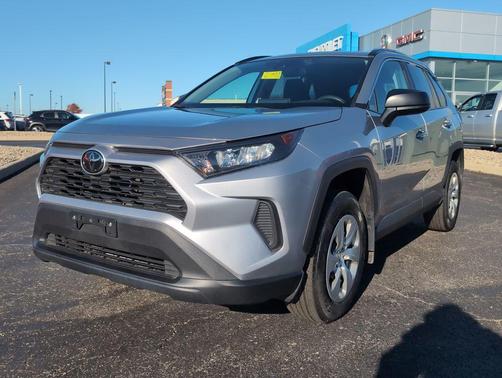 2020 Toyota RAV4 LE