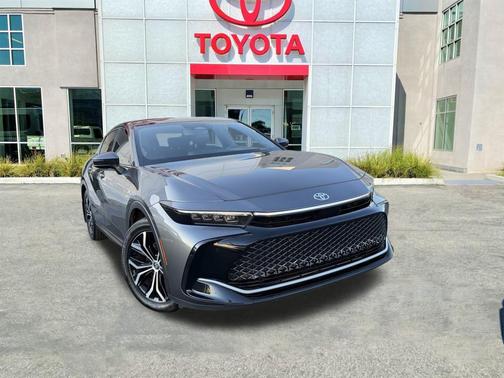 2023 Toyota Crown Limited