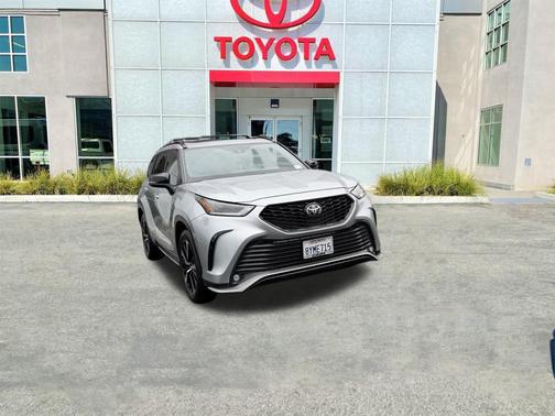 2021 Toyota Highlander XSE