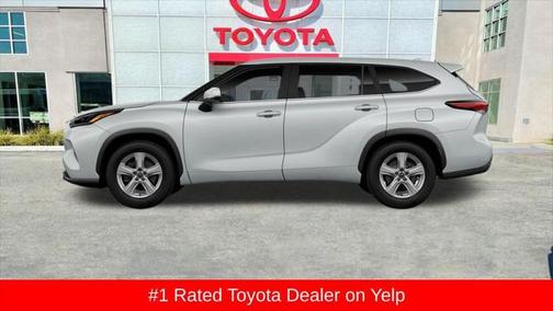 2025 Toyota Highlander LE