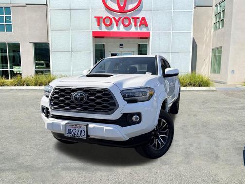 2023 Toyota Tacoma TRD Sport