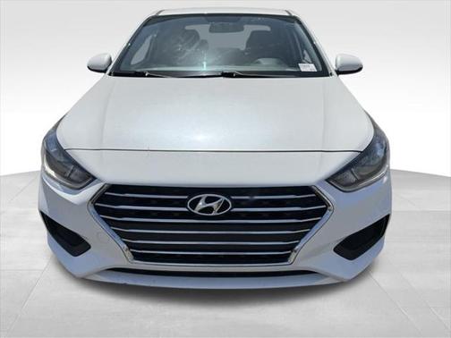 2020 Hyundai Accent SE