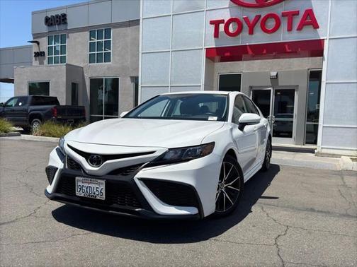2023 Toyota Camry SE