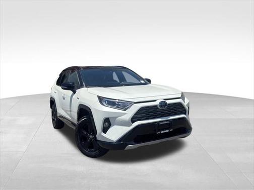2021 Toyota RAV4 Hybrid SE