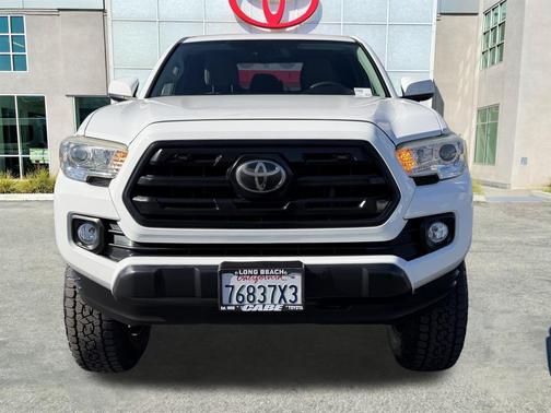 2018 Toyota Tacoma SR