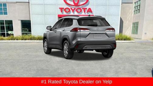 2025 Toyota Corolla Cross LE