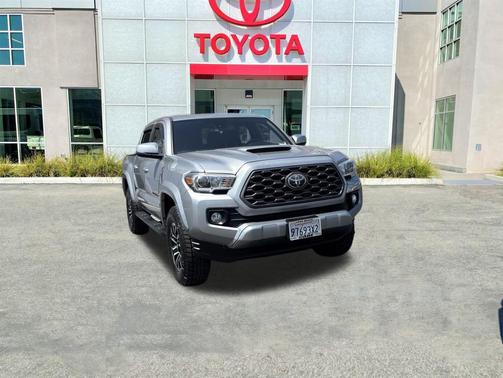 2020 Toyota Tacoma TRD Sport