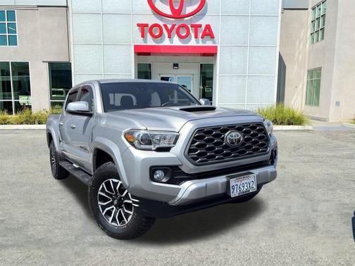 2020 Toyota Tacoma TRD Sport