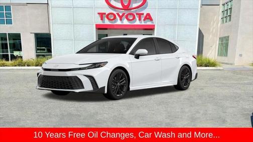 2025 Toyota Camry SE